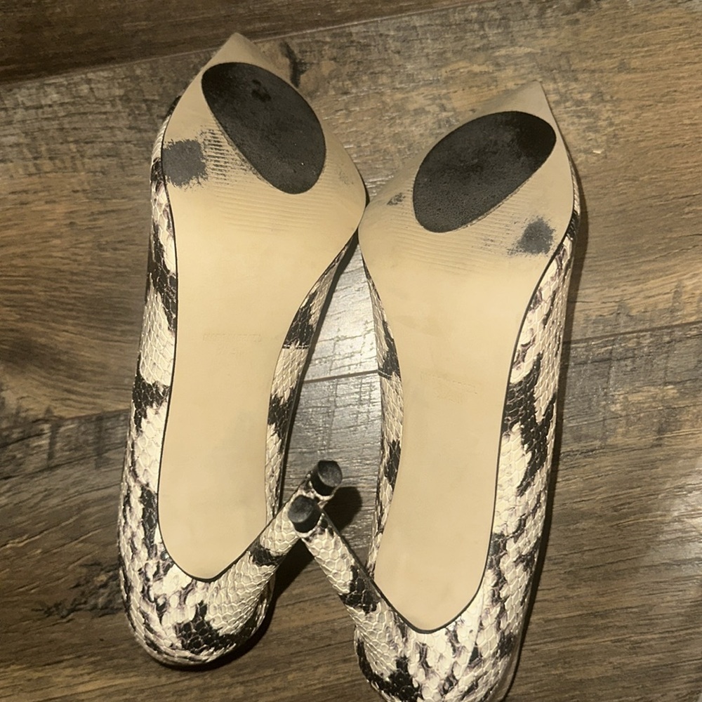 Steve Madden Proto Natural Snake Pointed Pumps size 9 1/2 - Picture 7 of 7